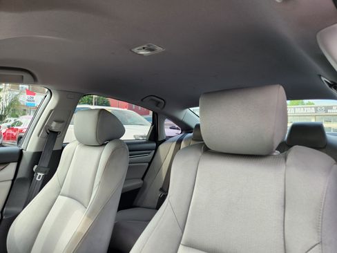 Used 2020 Honda Accord LX image 12