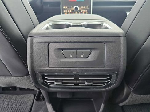 New 2024 GMC Sierra EV Denali image 23