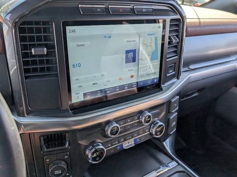 Used 2021 Ford F150 Lariat image 24