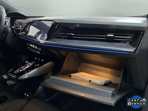 Used 2024 Audi Q4 e-tron Premium Plus w/ Premium Plus image 88