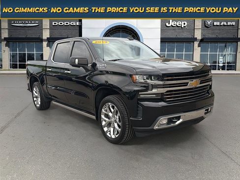 Used 2019 Chevrolet Silverado 1500 High Country w/ Technology Package AWD/4WD image 1