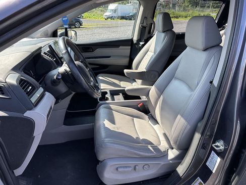 Used 2019 Honda Odyssey EX-L image 11