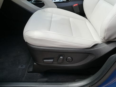 Certified 2024 Kia Telluride S w/ S Sunroof Package AWD/4WD image 19