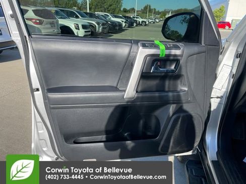 Certified 2024 Toyota 4Runner SR5 AWD/4WD image 17