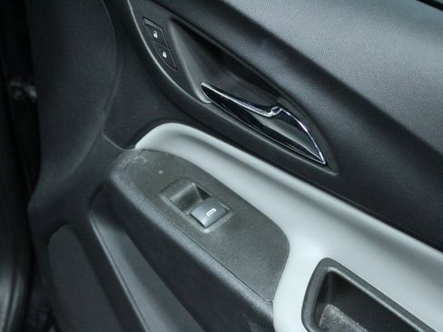 Used 2023 Chevrolet Equinox LS w/ LS Convenience Package image 10