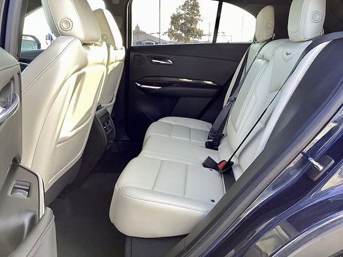 Used 2019 Cadillac XT4 Sport w/ Technology Package image 15