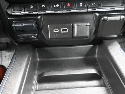 Used 2020 Chevrolet Silverado 1500 LT Trail Boss AWD/4WD image 30