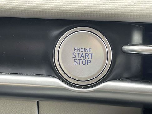 Certified 2025 Hyundai Tucson SEL AWD/4WD image 19