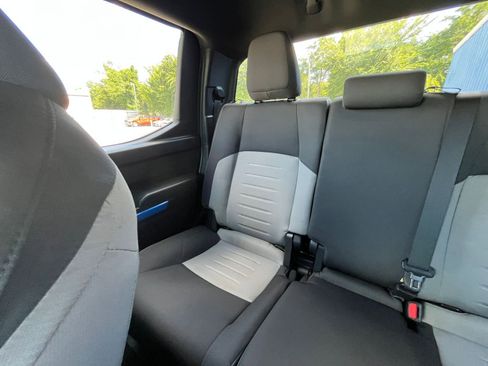 Used 2024 Toyota Tacoma TRD Sport RWD image 38