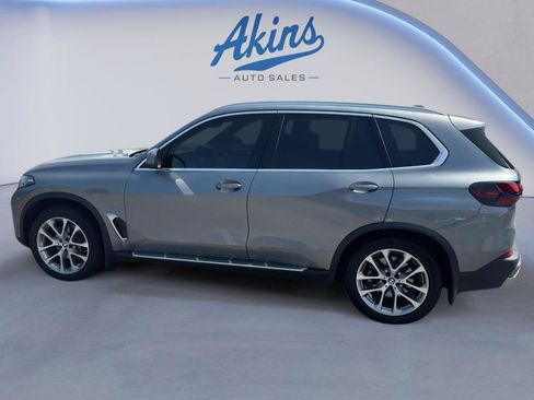 Used 2024 BMW X5 sDrive40i w/ Premium Package RWD image 10