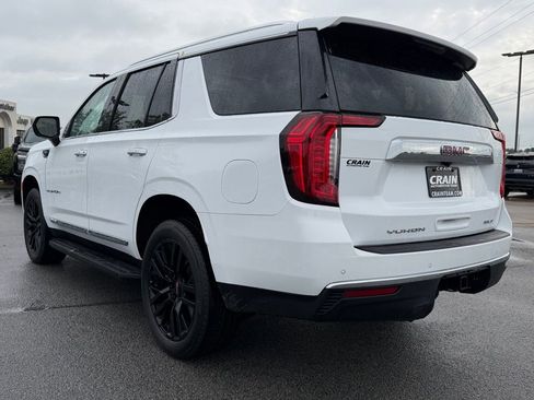Used 2023 GMC Yukon SLT AWD/4WD image 5