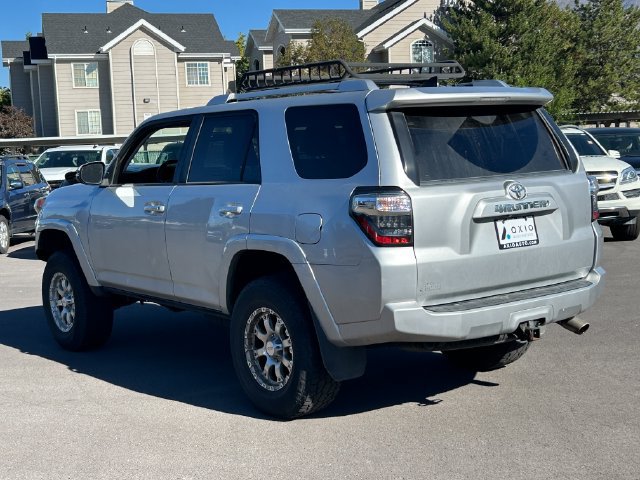 Used 2016 Toyota 4Runner SR5 Premium AWD/4WD image 5