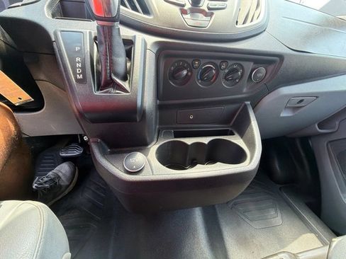 Used 2018 Ford Transit 250 148 Medium Roof RWD image 20