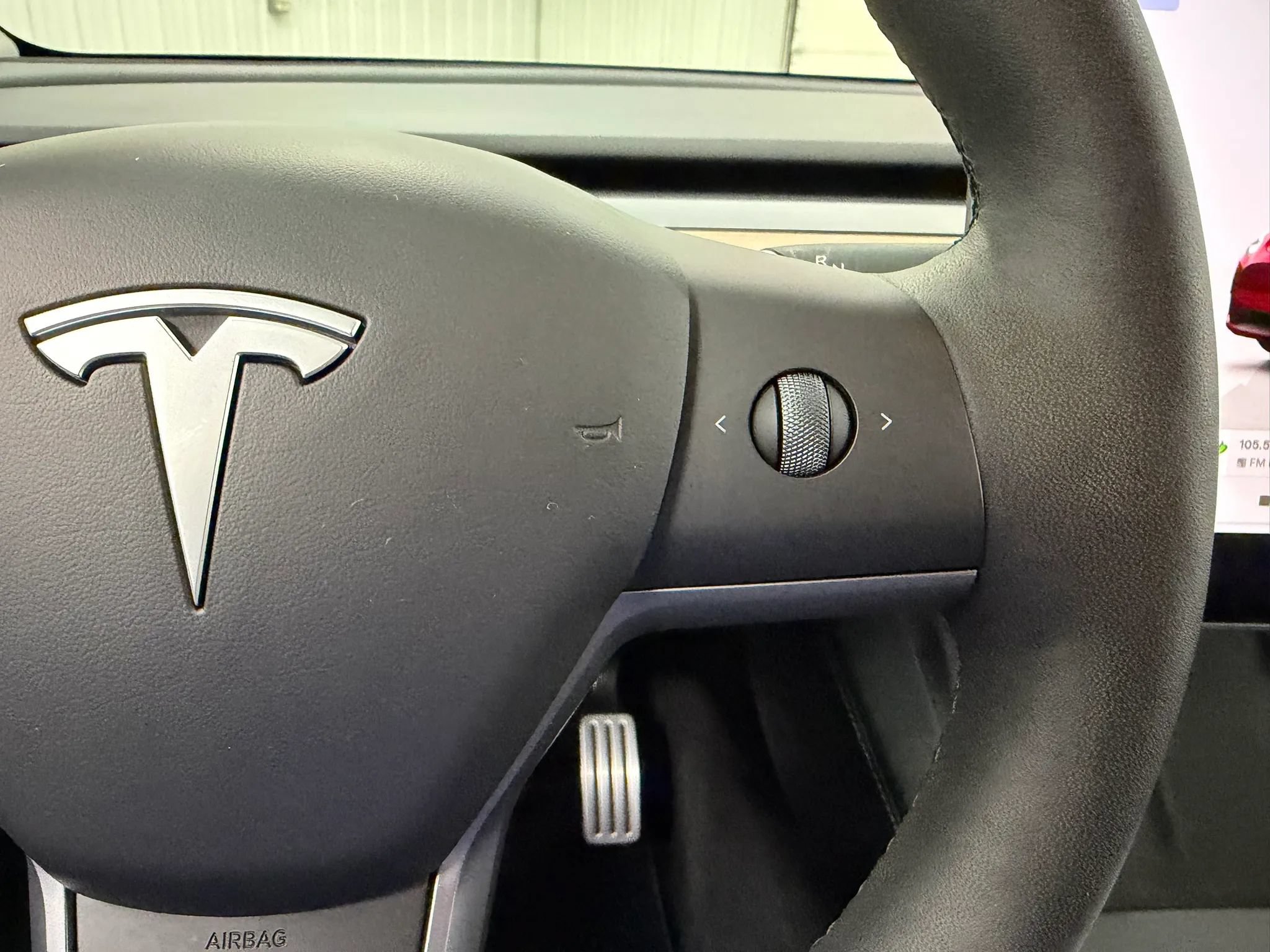 Used 2024 Tesla Model Y Performance AWD/4WD image 29