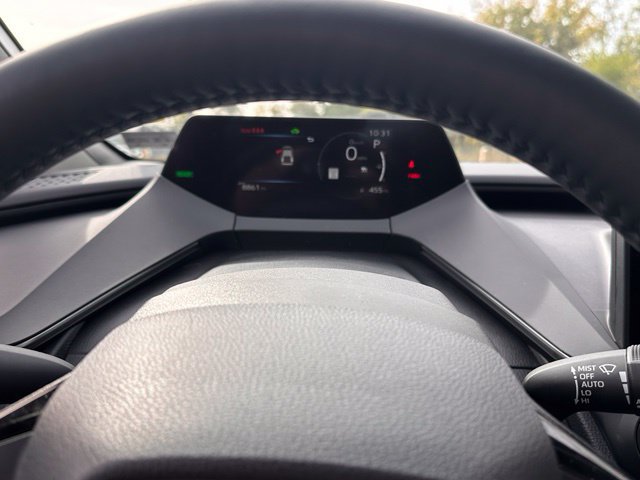 Used 2024 Toyota Prius XLE FWD image 23