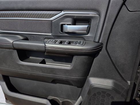 New 2026 RAM 2500 Big Horn AWD/4WD image 15