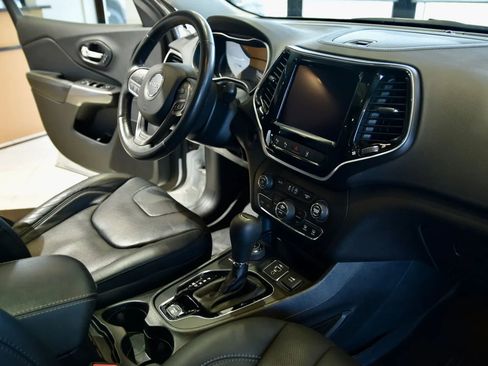 Used 2021 Jeep Cherokee Limited w/ Elite Package image 24