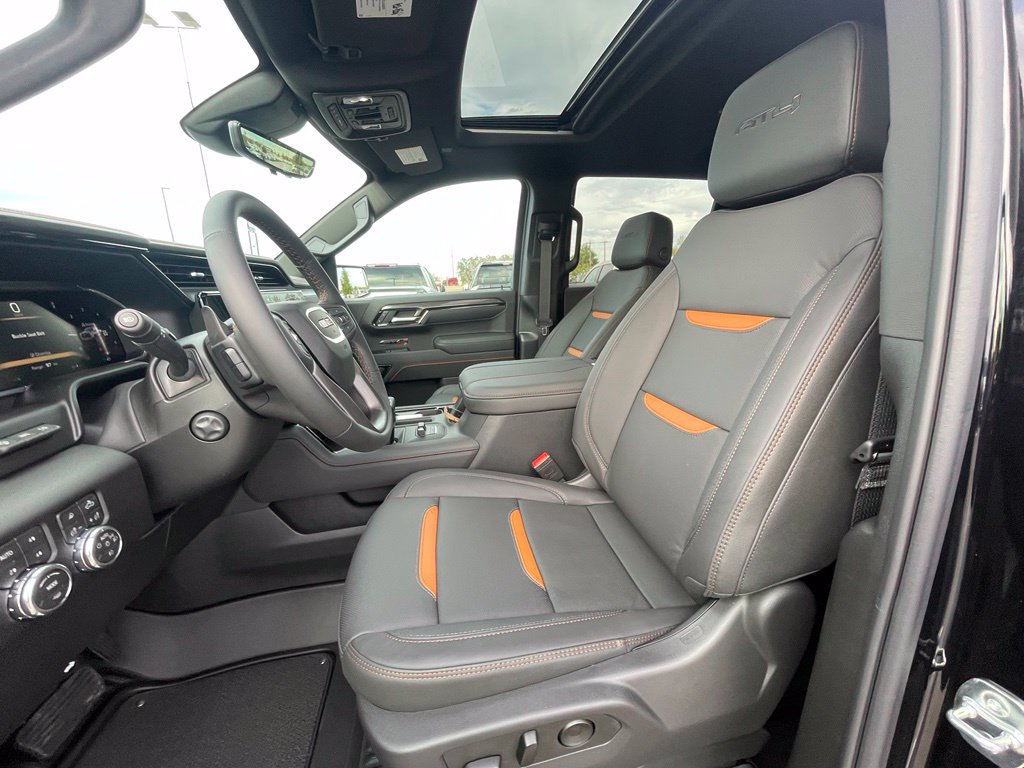 New 2026 GMC Sierra 1500 AT4 w/ AT4 Premium Package AWD/4WD image 11