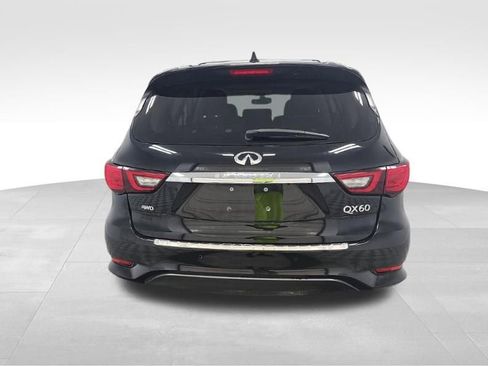 Used 2020 INFINITI QX60 Signature Edition w/ Cargo Package Essential image 3