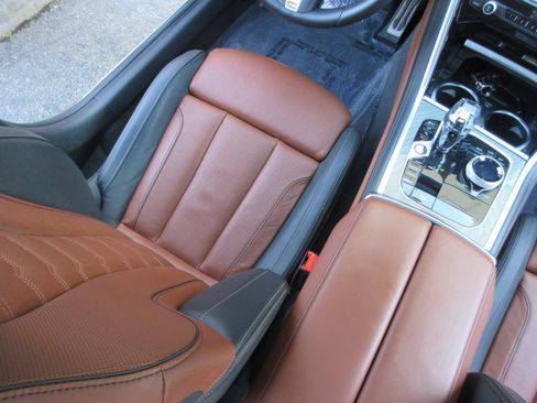 Used 2023 BMW 840i Gran Coupe w/ Driving Assistance Package image 17