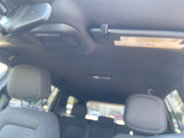 Used 2026 Chevrolet Equinox LT AWD/4WD image 37