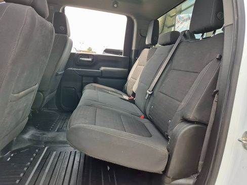 Used 2022 Chevrolet Silverado 3500 LT w/ Convenience Package image 14