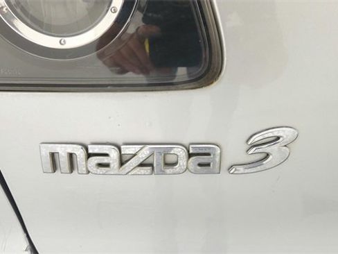 Used 2009 MAZDA MAZDA3 i Sport image 13