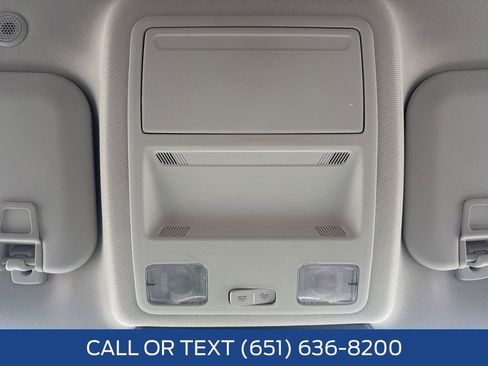 Used 2022 Ford Escape SE w/ Cold Weather Package image 17