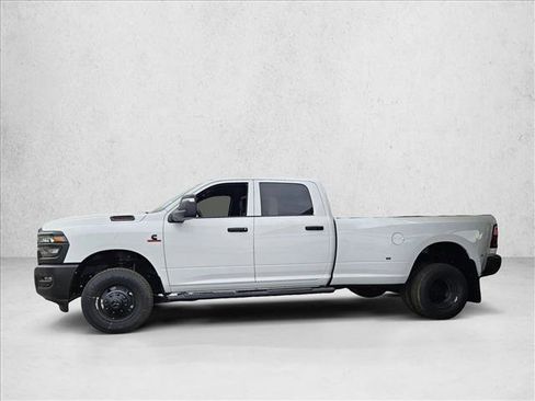 New 2026 RAM 3500 Tradesman AWD/4WD image 5