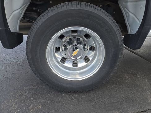 Used 2024 Chevrolet Silverado 3500 LTZ w/ LTZ Plus Package AWD/4WD image 22