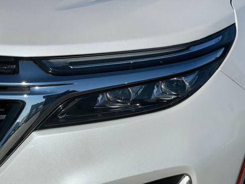 Used 2023 Chevrolet Equinox Premier image 40