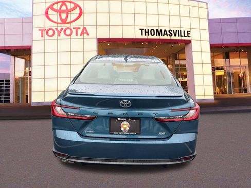 New 2026 Toyota Camry SE image 6