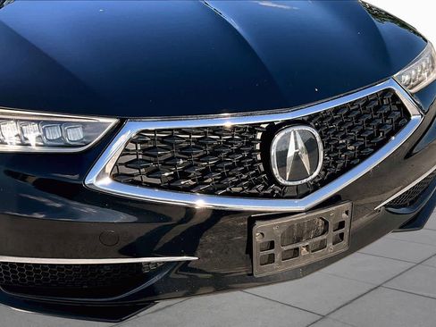 Used 2018 Acura TLX w/ Technology Package FWD image 29