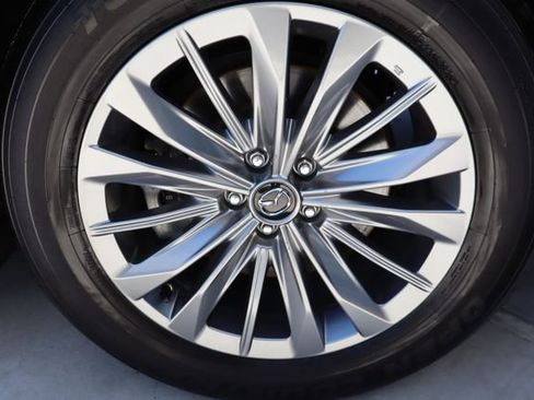 Used 2024 MAZDA CX-90 Plug-In Hybrid w/ Preferred AWD/4WD image 45