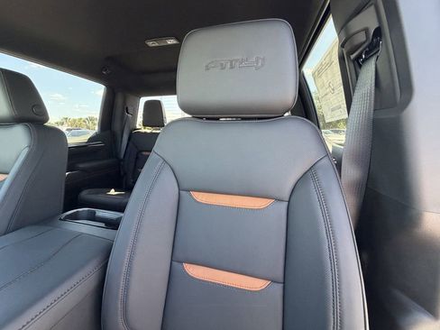 New 2026 GMC Sierra 1500 AT4 AWD/4WD image 21