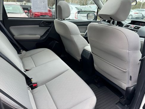 Used 2018 Subaru Forester 2.5i Premium w/ All-Weather Package image 13