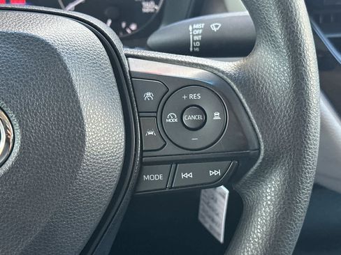 Used 2023 Toyota Corolla LE FWD image 25