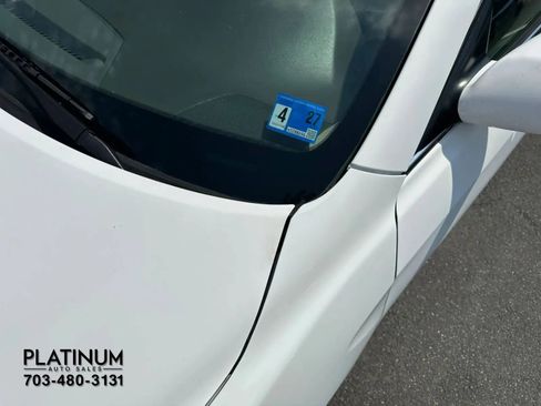 Used 2009 Toyota Camry LE FWD image 9