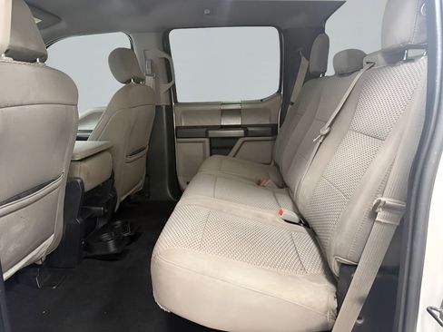 Used 2018 Ford F150 XLT w/ Equipment Group 302A Luxury AWD/4WD image 14