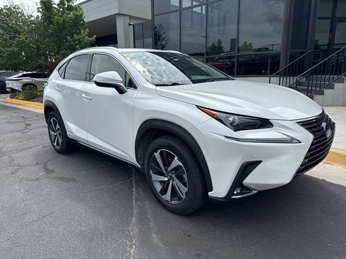 Certified 2020 Lexus NX 300h AWD w/ Premium Package image 3