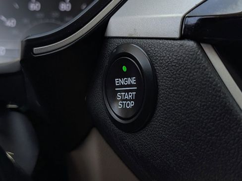 Used 2020 Ford Escape SE AWD/4WD image 33