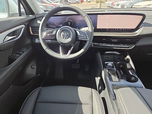 New 2026 Buick Envision Avenir image 9