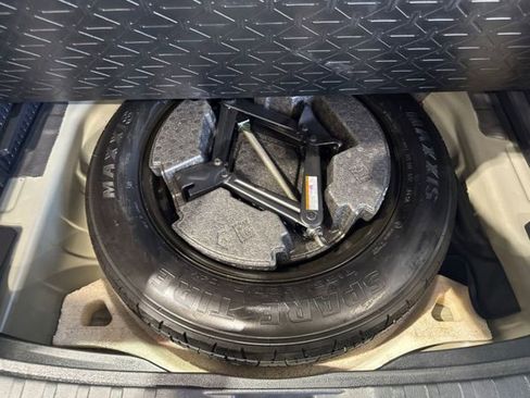 Used 2021 Toyota RAV4 LE image 70