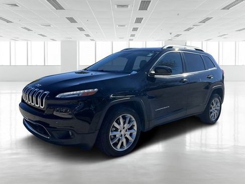 Used 2018 Jeep Cherokee Limited w/ Technology Group image 8