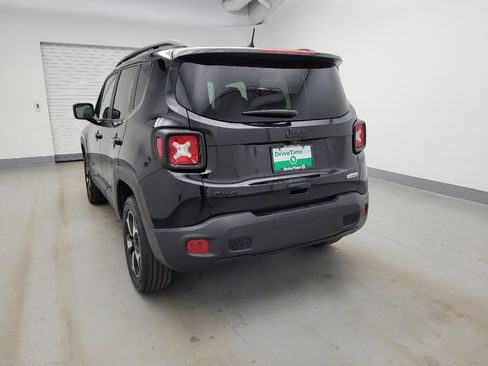Used 2020 Jeep Renegade Sport image 6