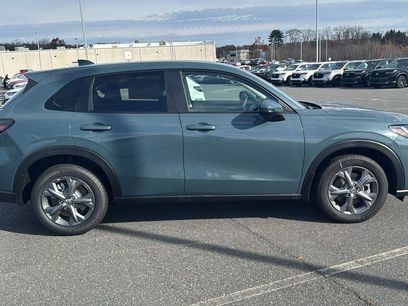 New 2026 Honda HR-V LX