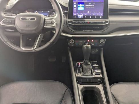 Used 2022 Jeep Compass Limited image 24