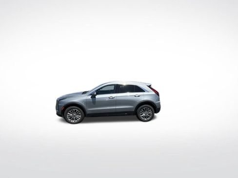 Used 2024 Cadillac XT4 Premium Luxury FWD image 8