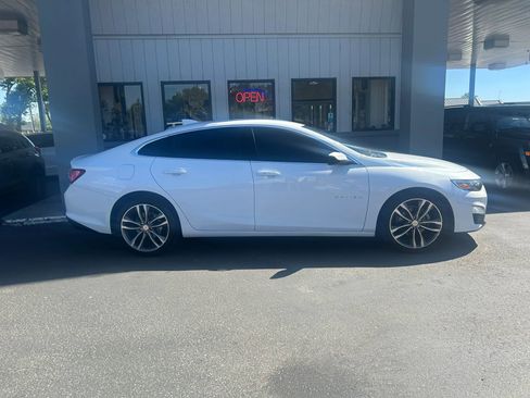 Used 2022 Chevrolet Malibu LT FWD image 27