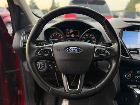 Used 2017 Ford Escape Titanium w/ Equipment Group 301A AWD/4WD image 25